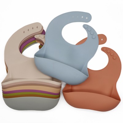 Customized Waterproof Bibs With Crumb Catcher Reusable Baby Teething Toddler Bibs Silicone